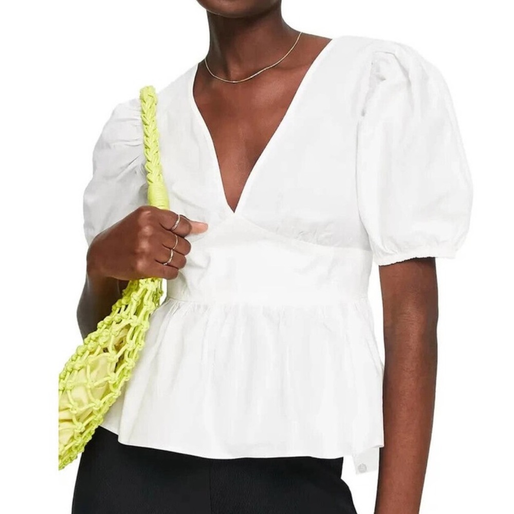 Topshop peplum poplin puff sleeve blouse in White Size 4